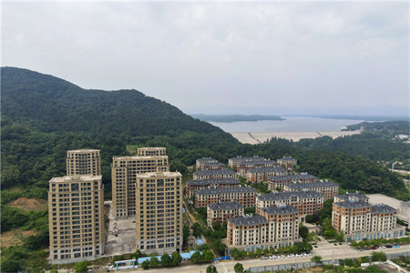 金源小区，浇筑房，出税随时看房2室1厅1卫80㎡